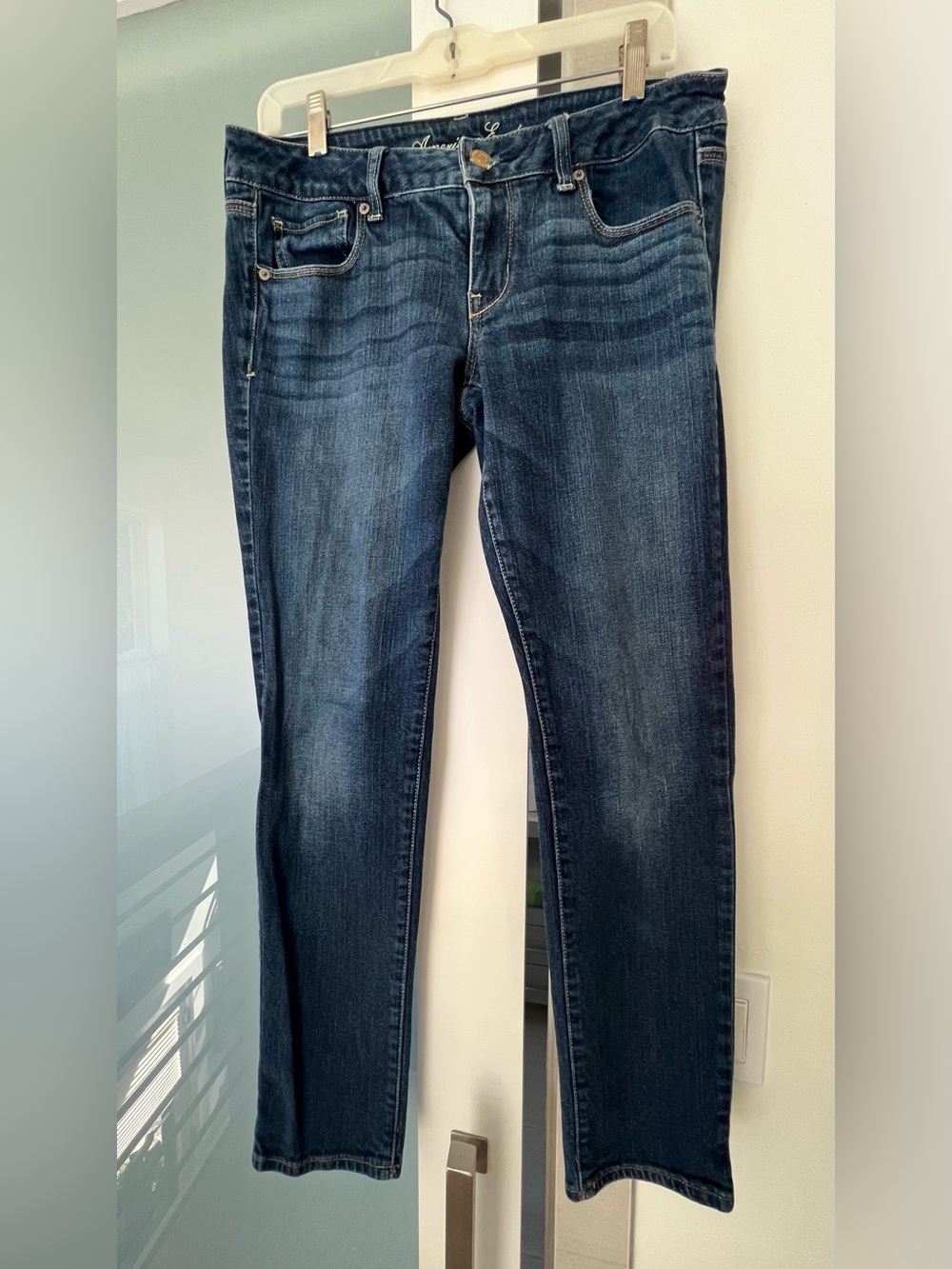 AMERICAN EAGLE skinny jeans